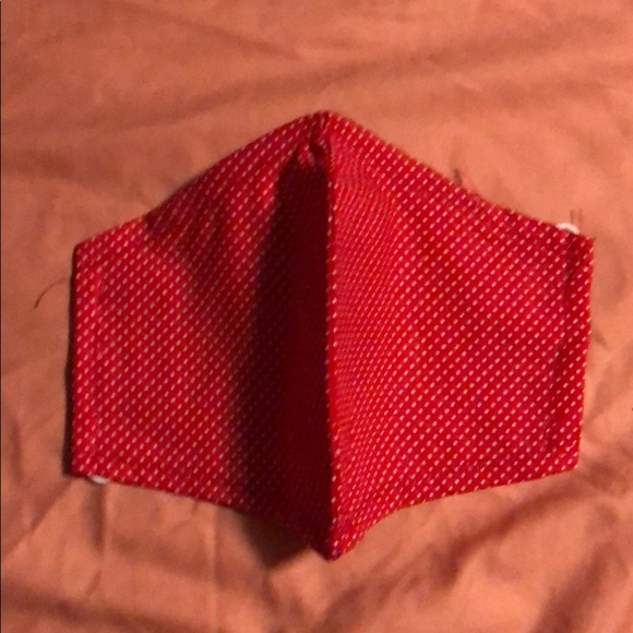 Face mask - Picture 3 of 4